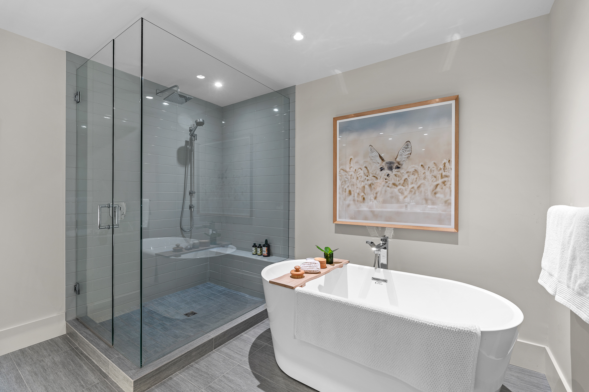 #8 – 5110 Alderfeild Place